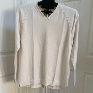 Tasso Elba Men’s Cream V-Neck Sweater With Raglan Sleeves in Size M